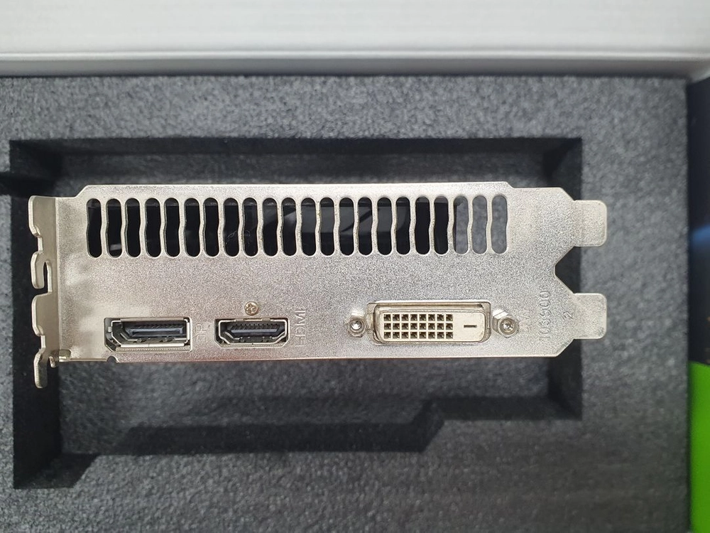 컴퓨터 그래픽카드 ZOTAC 지포스 GTX 1050 2GB GDDR5 이미지