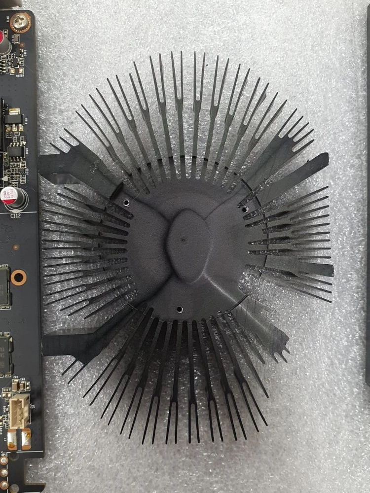 컴퓨터 그래픽카드 ZOTAC 지포스 GTX 1050 2GB GDDR5 이미지