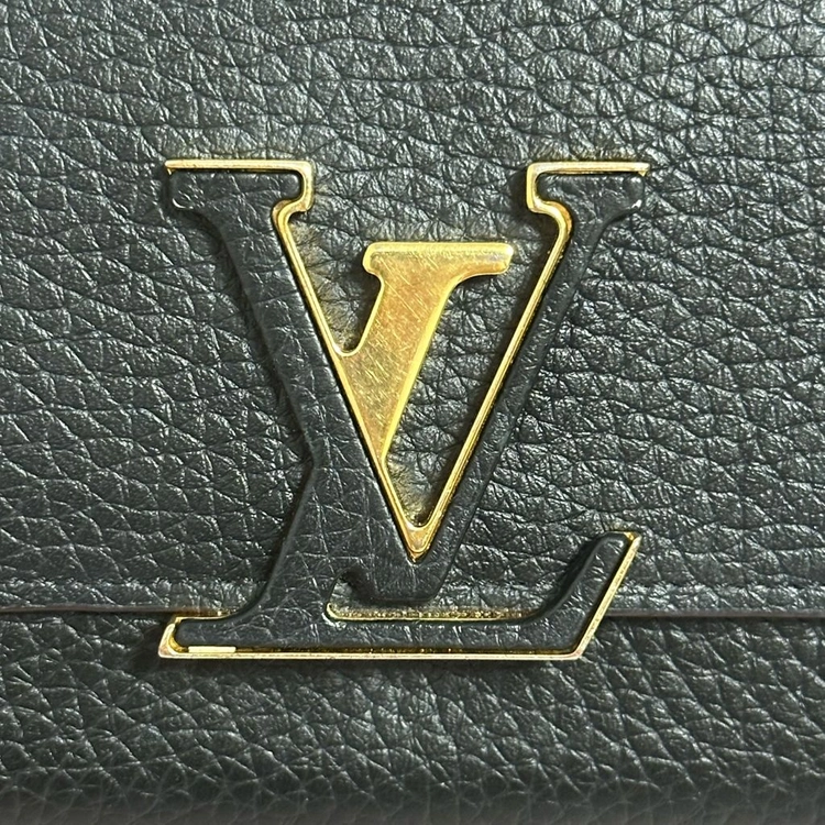 [풀구성] 루이비통 토뤼옹 LV 카퓌신 장지갑 블랙 이미지