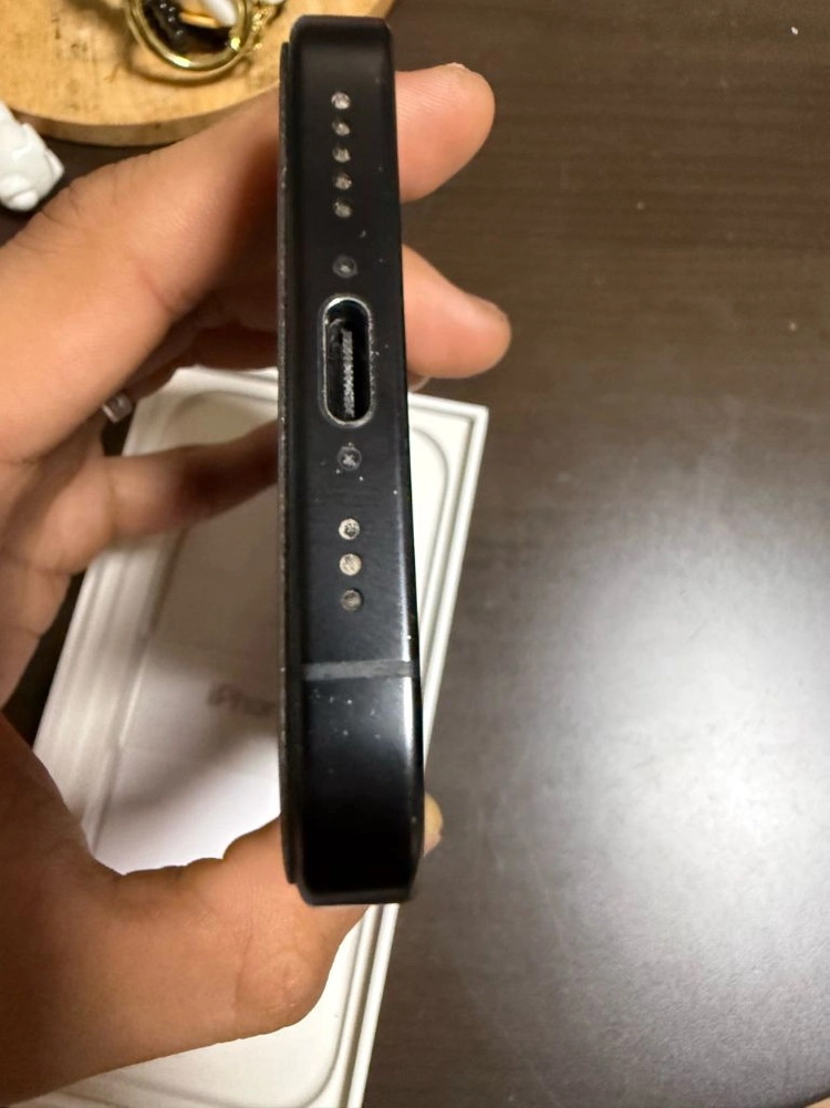 [자급제] 아이폰 16 프로 256GB 블랙 티타늄 (박스 포함) 이미지