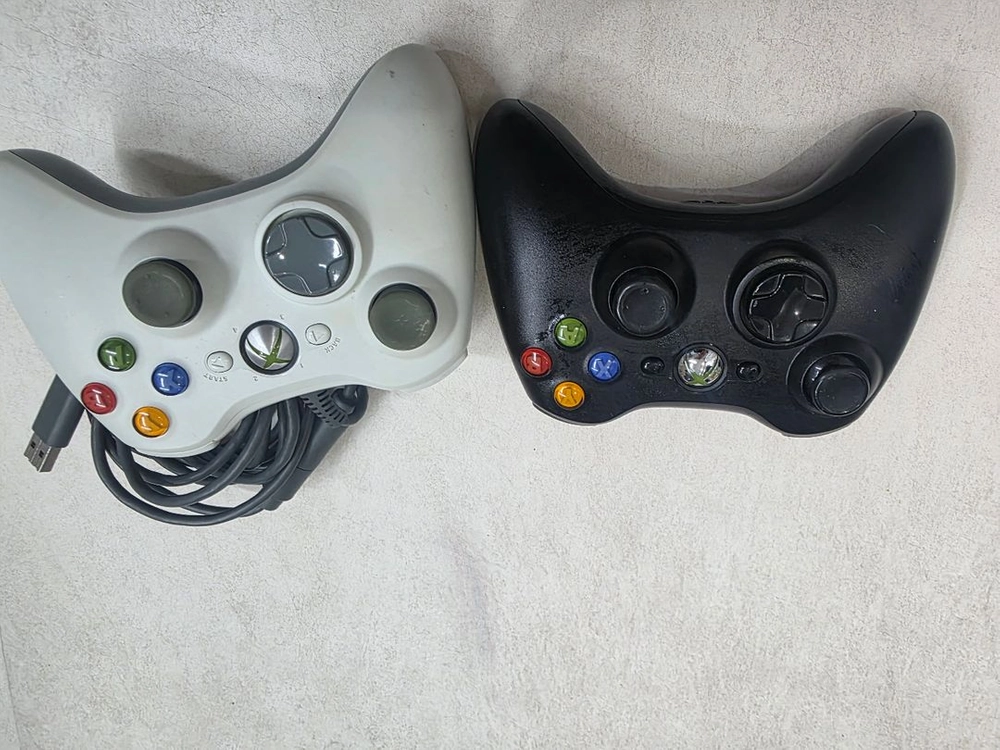 xbox360s 250gb + 키넥트 + 무선스피드휠1+ 포스피드백휠1 이미지