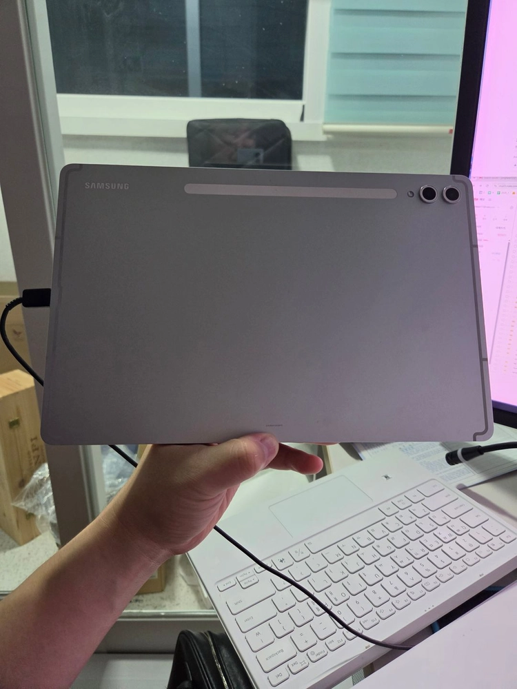갤럭시 탭 S10+ 플러스 512GB WiFi + S펜 케이스 이미지