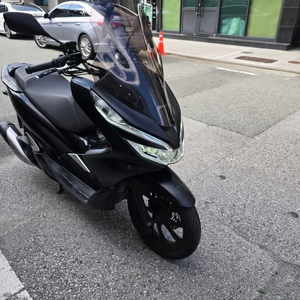 19년 pcx 125 3만중고오토바이스쿠터엔맥스보이저조이맥스크루심배달벤리 이미지