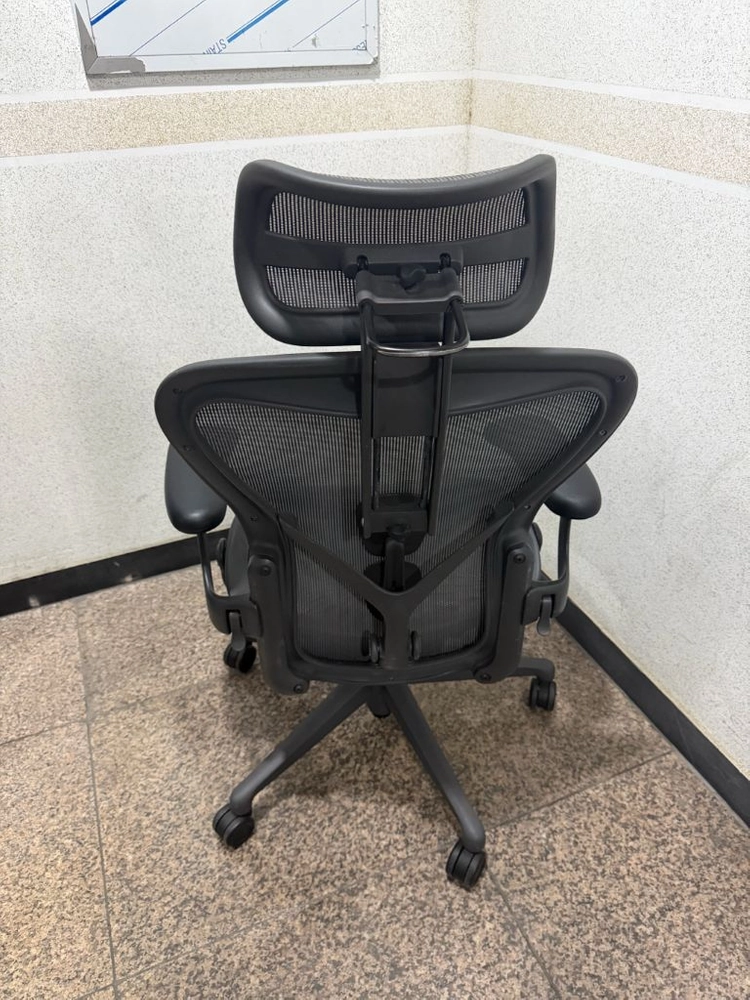 허먼밀러 뉴에어론 풀펑션 인노바드 헤드레스트포함 이미지