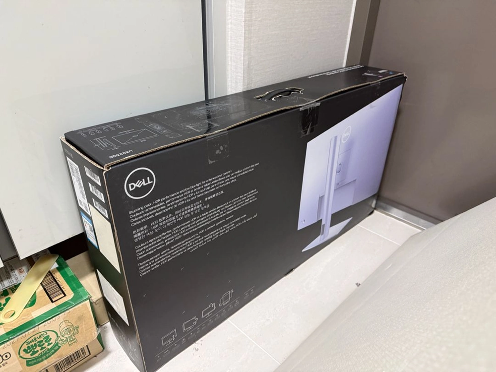 DELL U3223QE 모니터 팝니다 (4K 90WPD 데이지체인) 이미지
