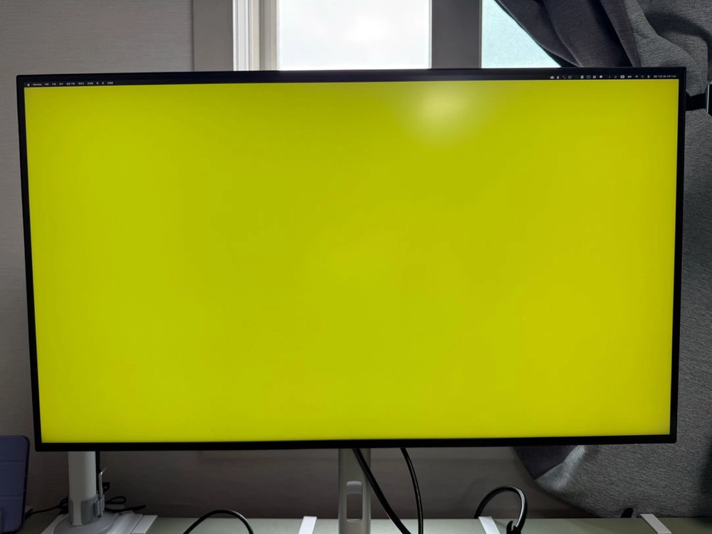 DELL U3223QE 모니터 팝니다 (4K 90WPD 데이지체인) 이미지