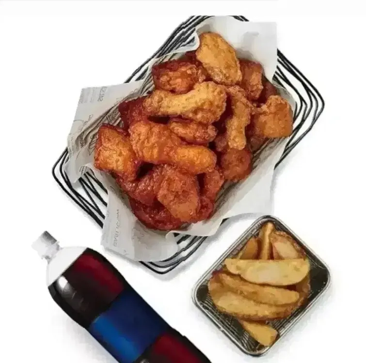 뿌링클 허니콤보 황금올리브 도미노피자 고추바사삭/ 레드콤보반반콤보레허순살 콰삭킹맛초킹골드킹핫후라이드 bhc 교촌치킨 - 안심되는 중고거래