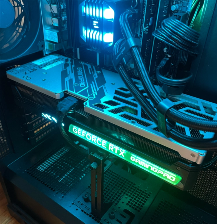 이엠텍 RTX4070Ti Super 16GB 그래픽카드 - 안심되는 중고거래