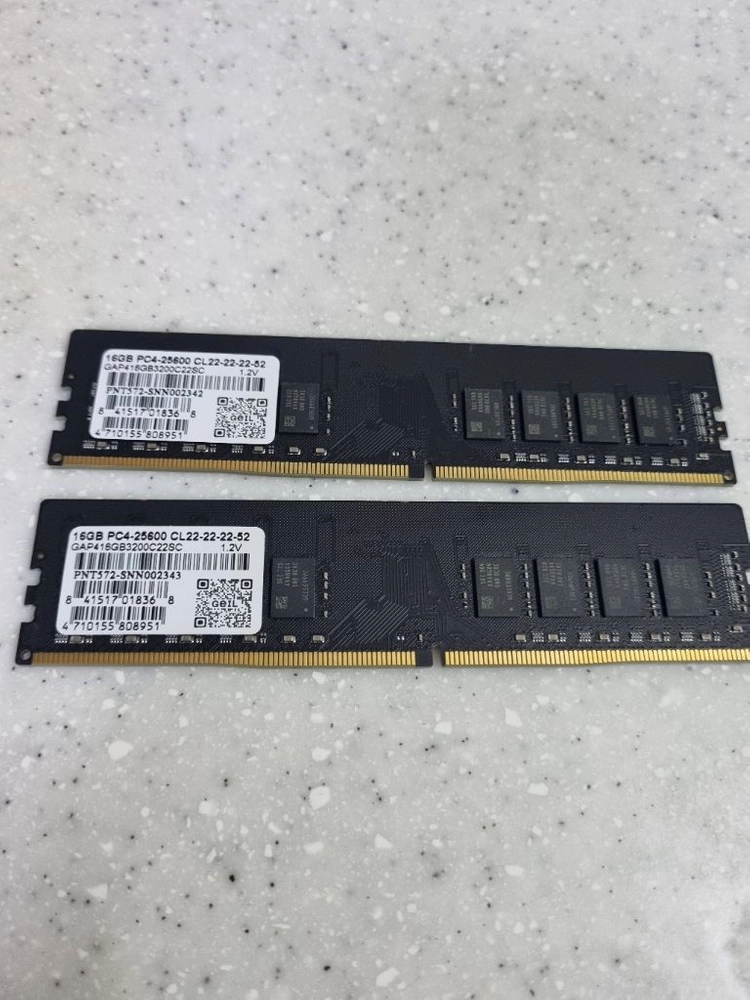 GeIL DDR4-3200 16GB x2 총 32GB 램 이미지
