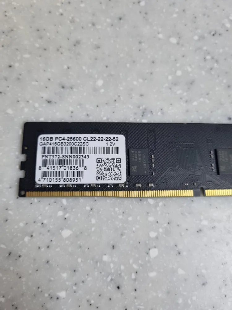 GeIL DDR4-3200 16GB x2 총 32GB 램 이미지
