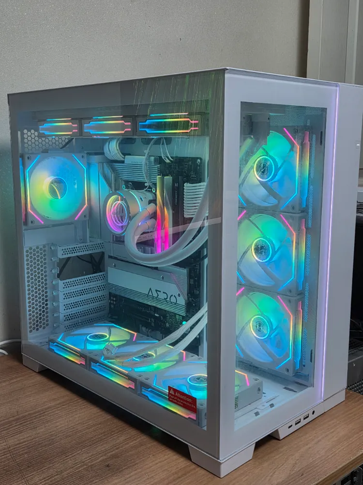 인텔 i9-14900K 리안리 하이엔드 컴퓨터 새제품급 - 안심되는 중고거래