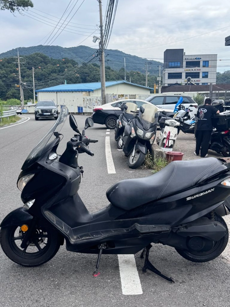 스즈키 버그만125 이미지