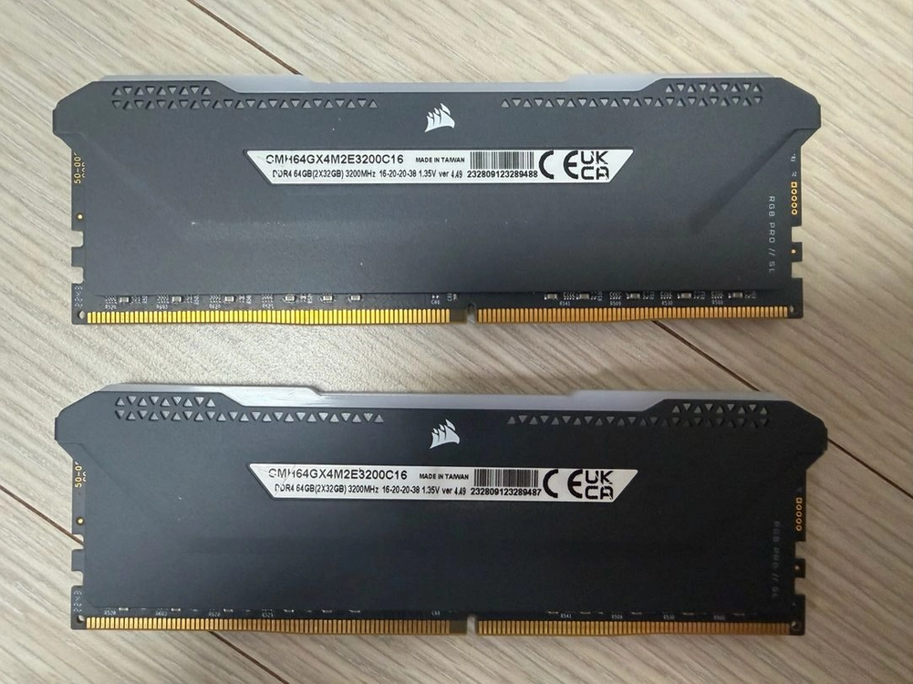 커세어 DDR4 64GB메모리 팝니다. 이미지