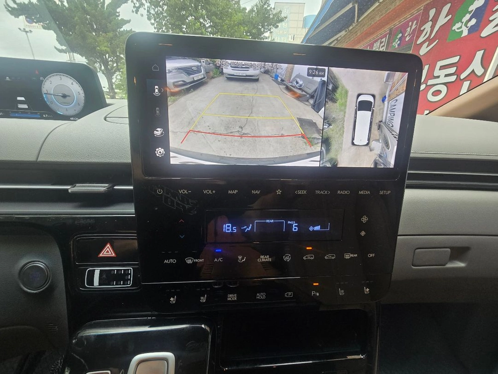 4륜 인스페이션 스타리아 캠핑카 이미지
