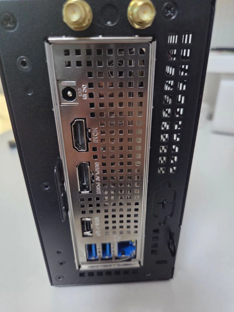 애즈락 x600 8700g 팔아요 - 안심되는 중고거래