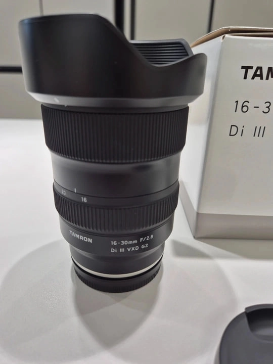 소니 렌즈 탐론 35-150mm F/2.8 16-30mm g2 팝니다 이미지