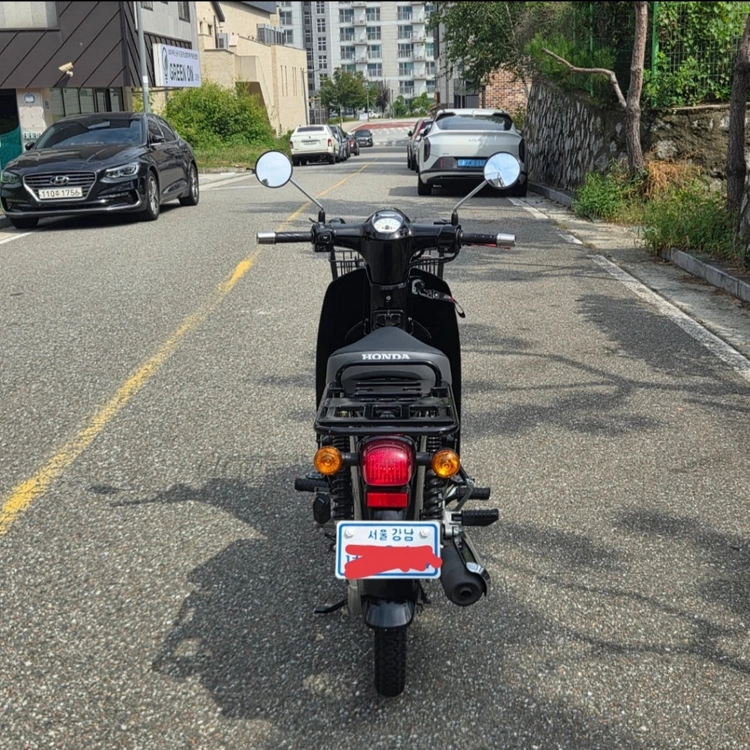 혼다 슈퍼커브 110 오토바이 판매합니다 이미지