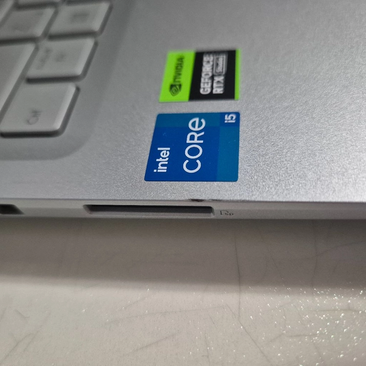 i5-12450H 32G RTX4050 노트북 팔아요 이미지
