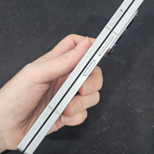 갤럭시Z폴드6 256GB 이미지