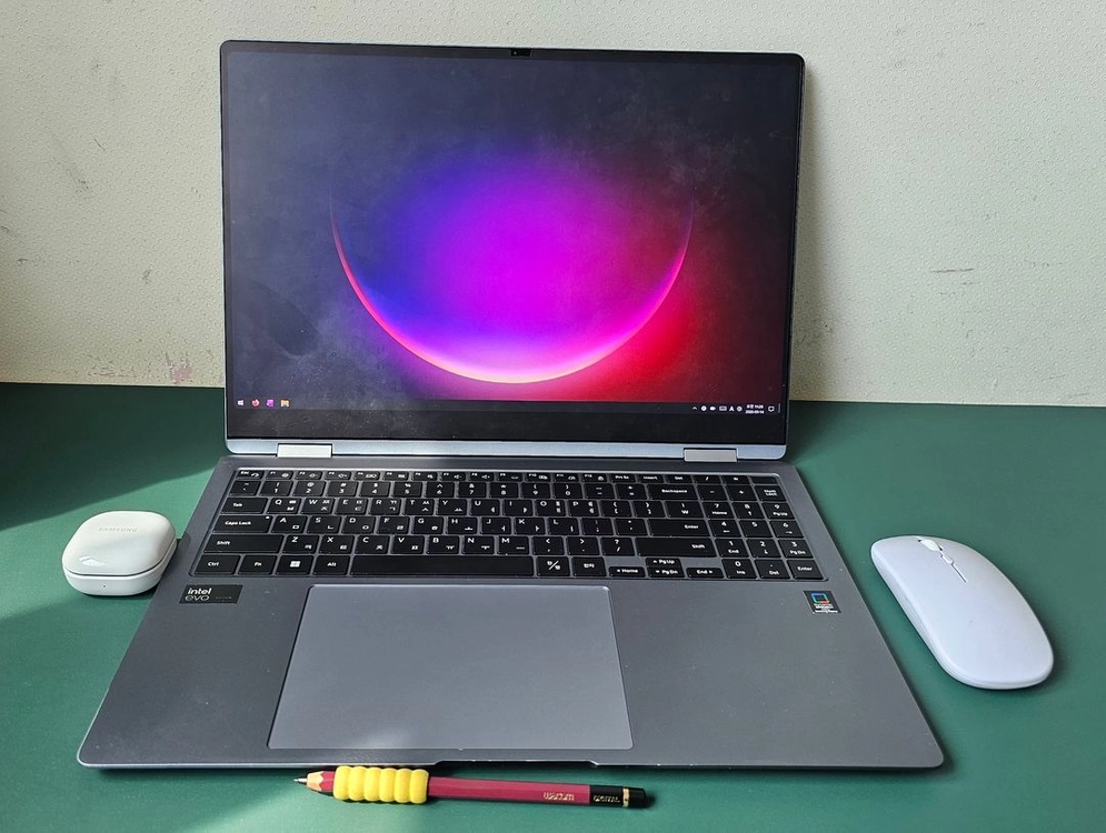 삼성 갤럭시북4 프로 360 16인치 (16GB / 512GB) 이미지