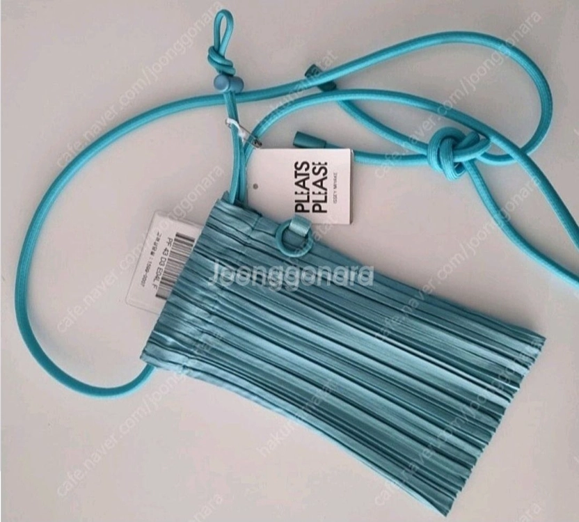 이세이미야케 플리츠플리즈 미니백 새상품 이미지