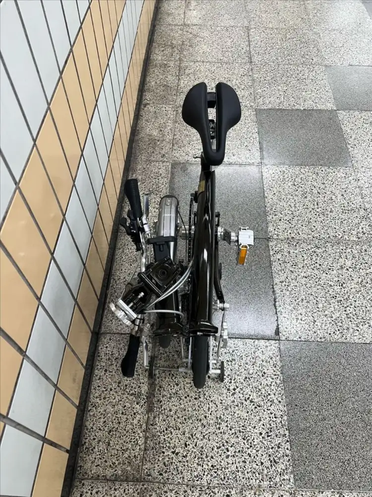 바이크스 se 상급 미니벨로 프리미엄 버전 브롬톤st 자전거 이미지