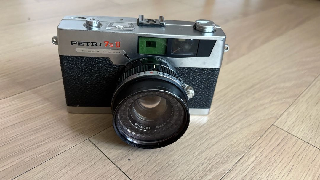 PETRI 7S II 수동카메라 이미지