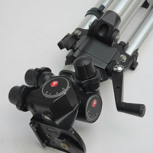맨프로토 Manfrotto 074B와 410 기어헤드 이미지