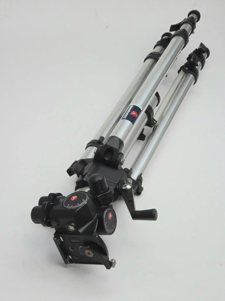 맨프로토 Manfrotto 074B와 410 기어헤드 이미지