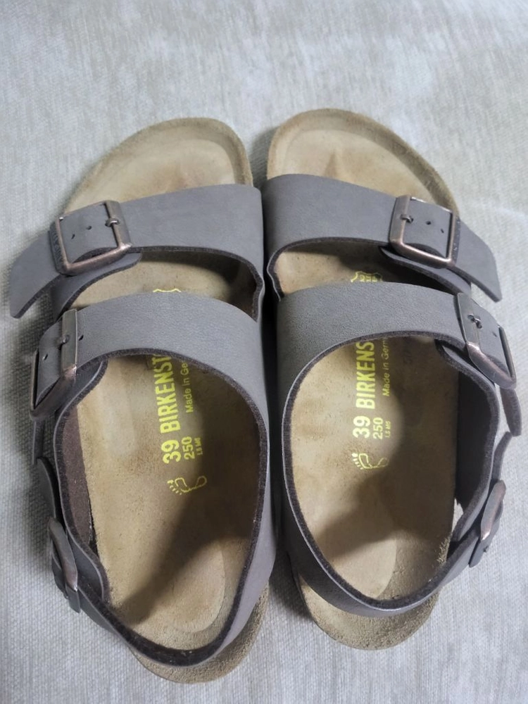 바겐스탁 더블스트랩 샌들250 이미지
