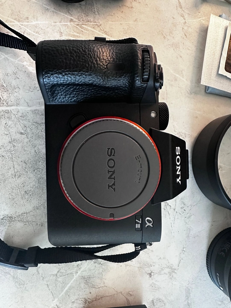 소니A7M3 본체 카메라 + 소니 렌즈 FE35mm F1.4 GM (나머지외 포함) 중고 판매합니다. (정품) 이미지