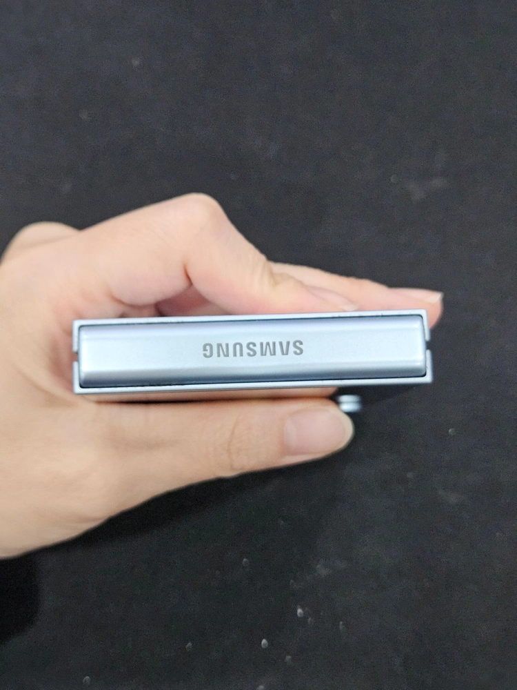 갤럭시Z플립6 256GB 가성비 이미지