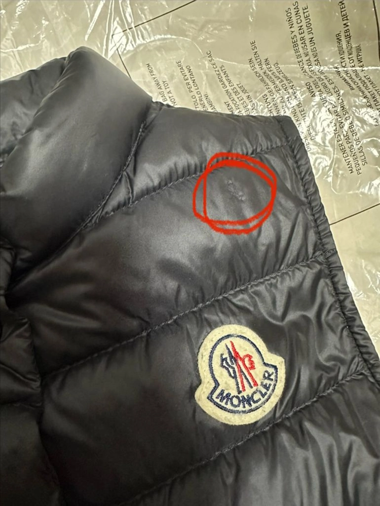 몽클레어키즈여아 구스다운 패딩조끼 10y 이미지