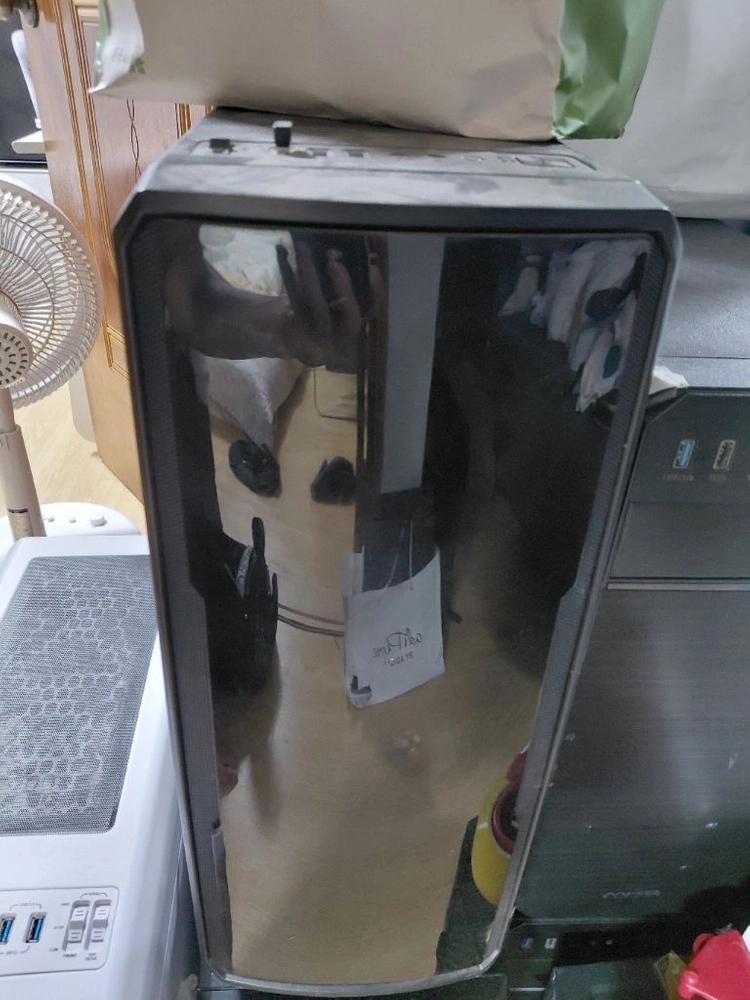 라이젠 1600 RX570 게이밍 컴퓨터 - 안심되는 중고거래