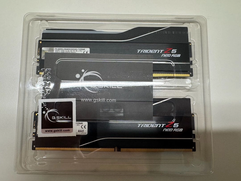 지스킬 DDR5-6000 64GB(32Gx2) CL30 메모리 (블랙) 이미지