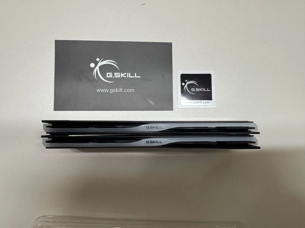 지스킬 DDR5-6000 64GB(32Gx2) CL30 메모리 (블랙) 이미지