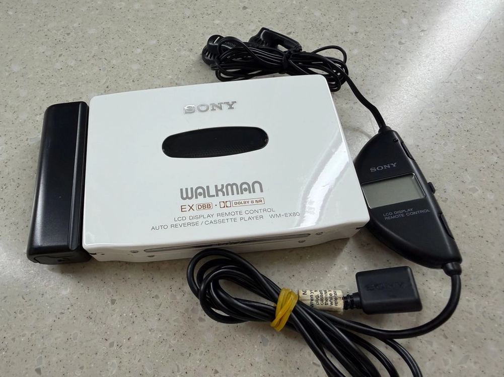 Sony WM-EX80 워크맨 카세트 플레이어 이미지