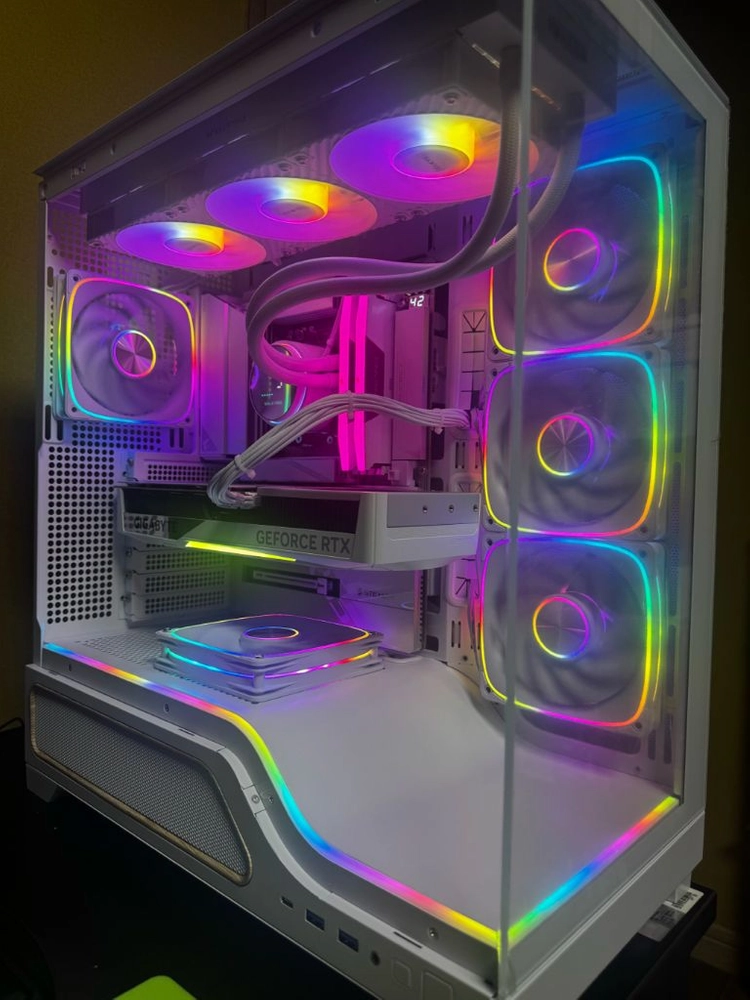 컴퓨터(9800X3d + 5070TI ) 983d08 부울경 이미지