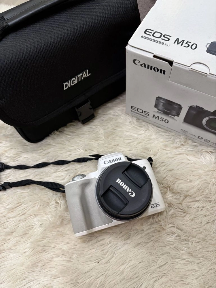 캐논 Eos M50 카메라 새상품 (렌즈, 구성품 전부 포함) 이미지