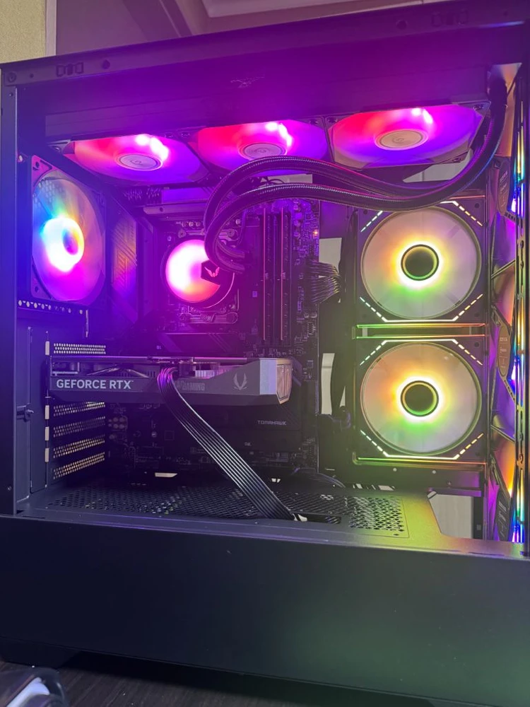 컴퓨터(7500X3d + 5060) 753d01 부울경 이미지