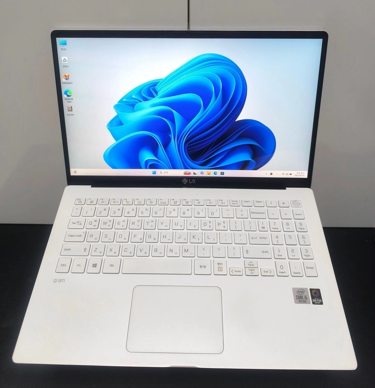 LG 그램 노트북 15Z990 i5 10세대 이미지