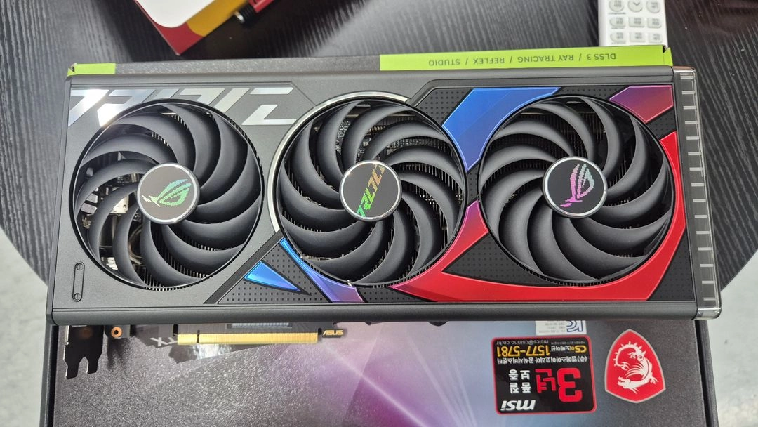 ROG STRIX RTX 4070 TI SUPER - 안심되는 중고거래