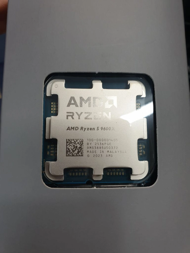라이젠9600x 정품미개봉 이미지