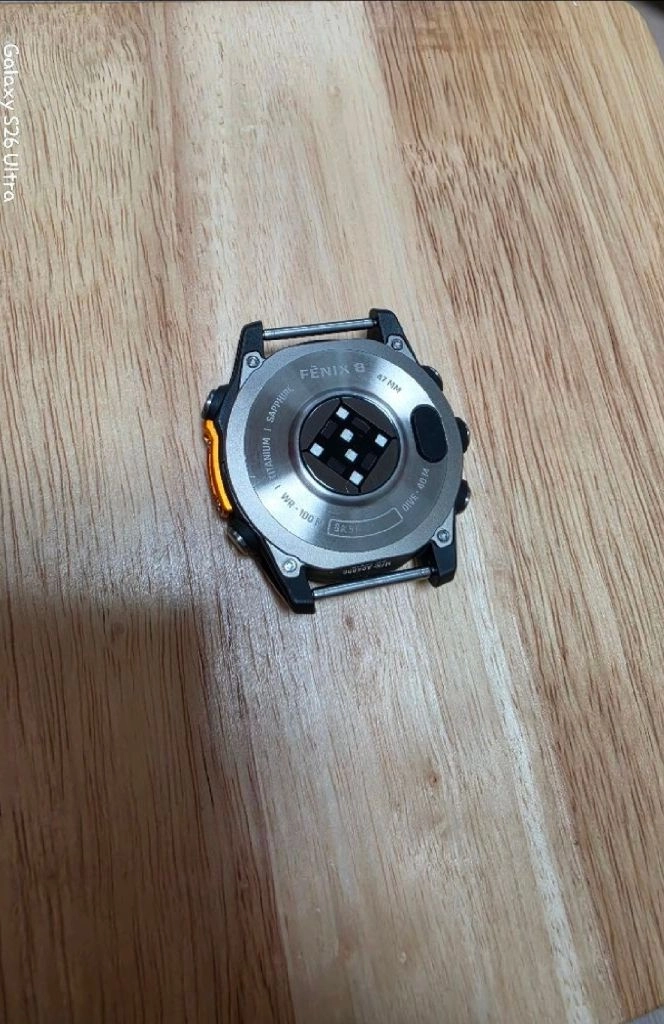 가민 피닉스8 오렌지 47mm 미사용 새상품 이미지