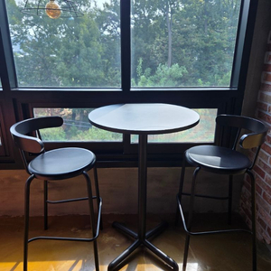 이케아 까페 스타일 바의자 2개 세트 이미지