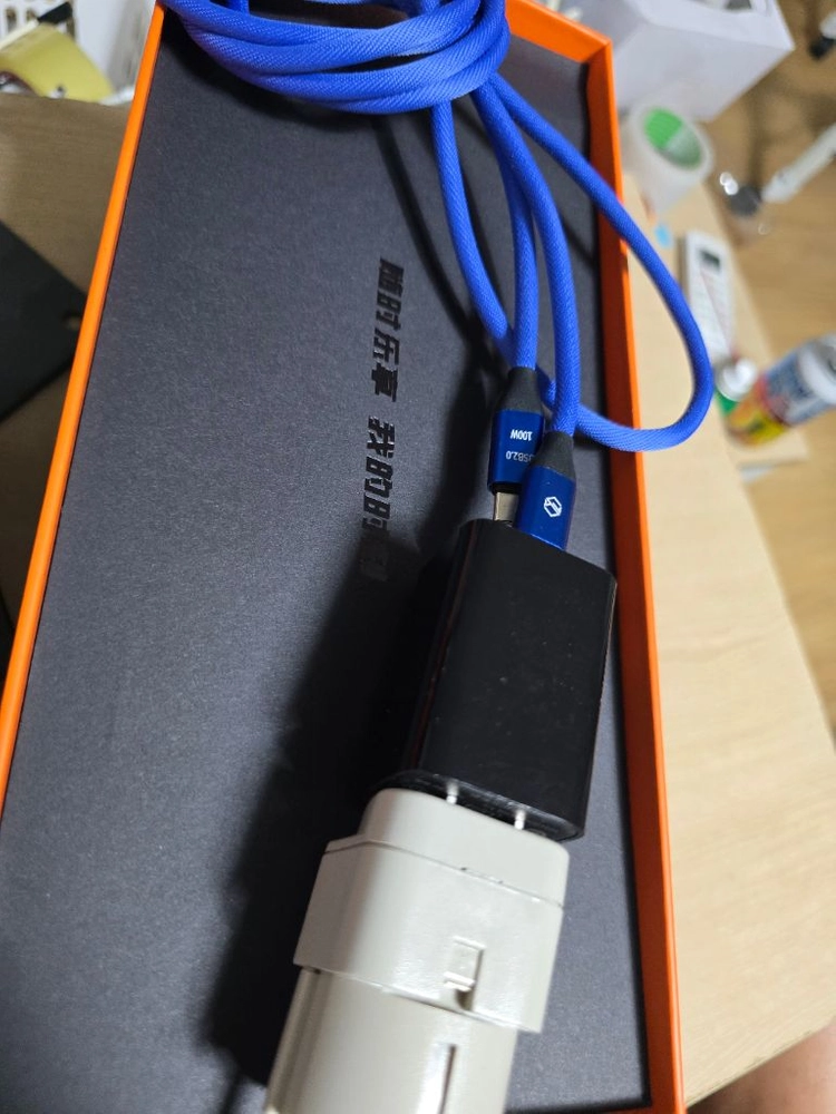 원엑스플라이(Onexfly) F1 Pro HX370 2TB/ 32GB + 128g sd카드 팝니다 이미지