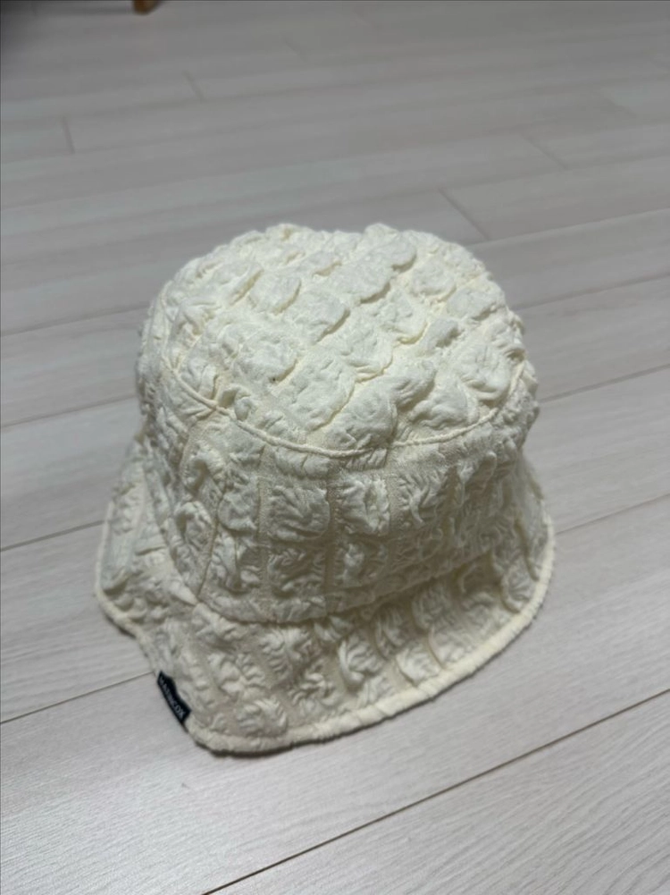 버킷햇 아이보리 셔링 벙거지 모자 이미지