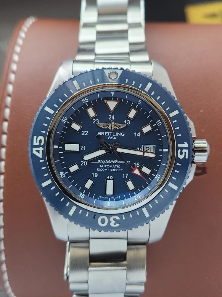 브라이틀링 슈퍼오션 스페셜 44mm 오토매틱 블루 - 안심되는 중고거래