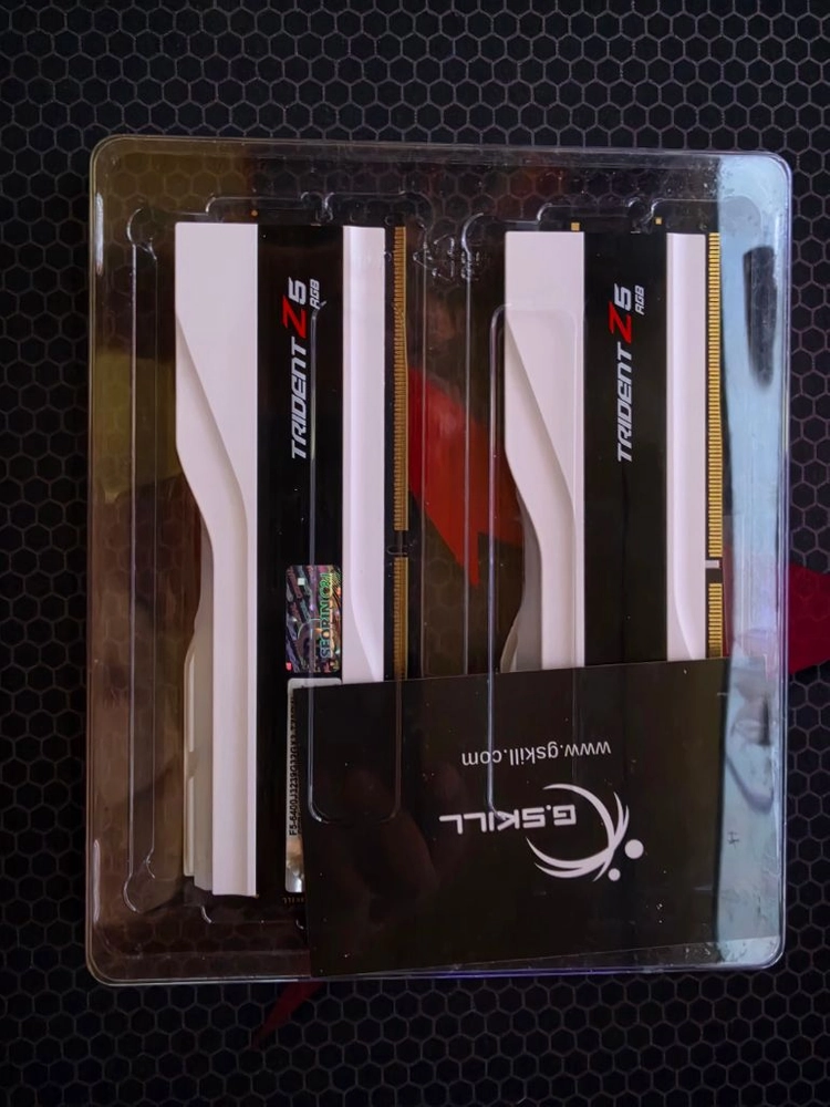 지스킬 트라이던트 Z5 RGB 64G(32GX2) 팝니다. 이미지