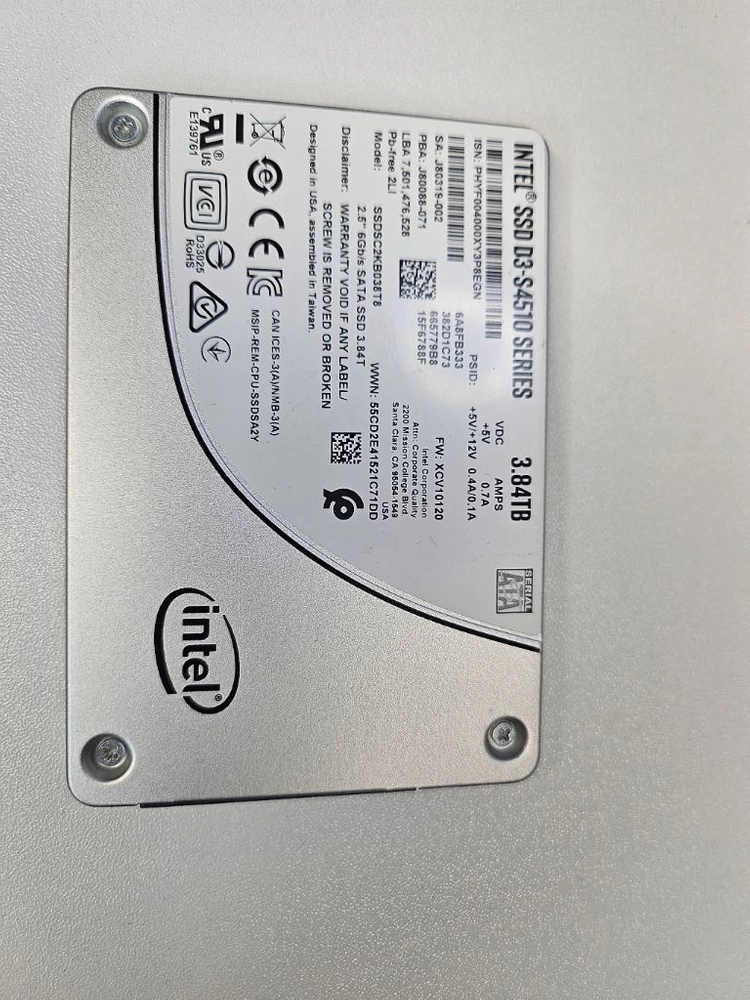 ssd 3.8TB 인텔 4510판매합니다. 4tb 이미지
